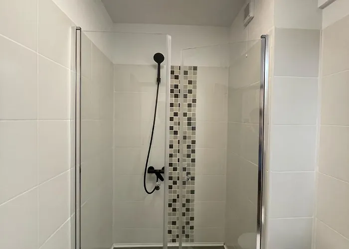 Benny Gold * Сатурн